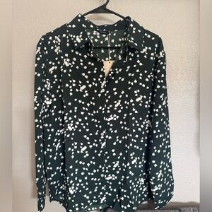 NWT Women's Green and White Blouse size M